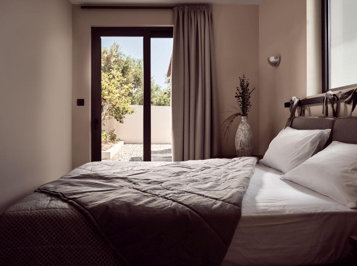 Drallos Luxury Villa Alykanas  Extérieur photo