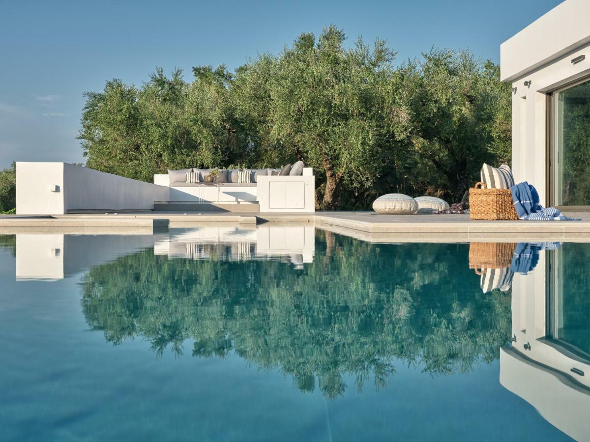 Drallos Luxury Villa Alykanas  Extérieur photo