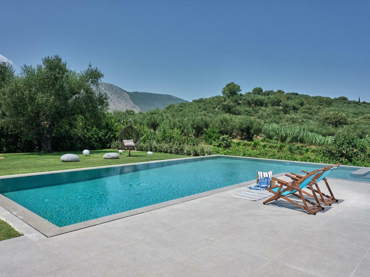 Drallos Luxury Villa Alykanas  Extérieur photo